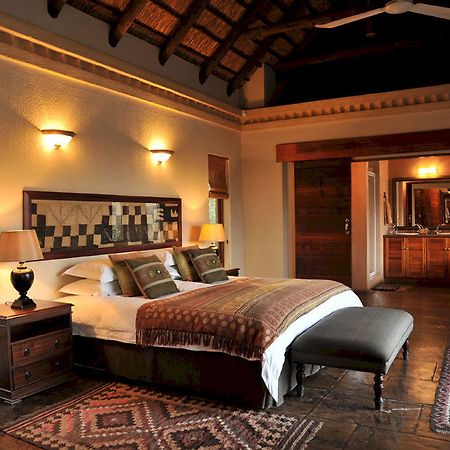 Waterbuck Game Lodge Резерват Торнибуш Екстериор снимка
